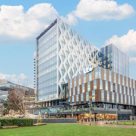 Stylish Mediacity 2Bed, Sleeps 6, Amazing Views Манчестър Екстериор снимка